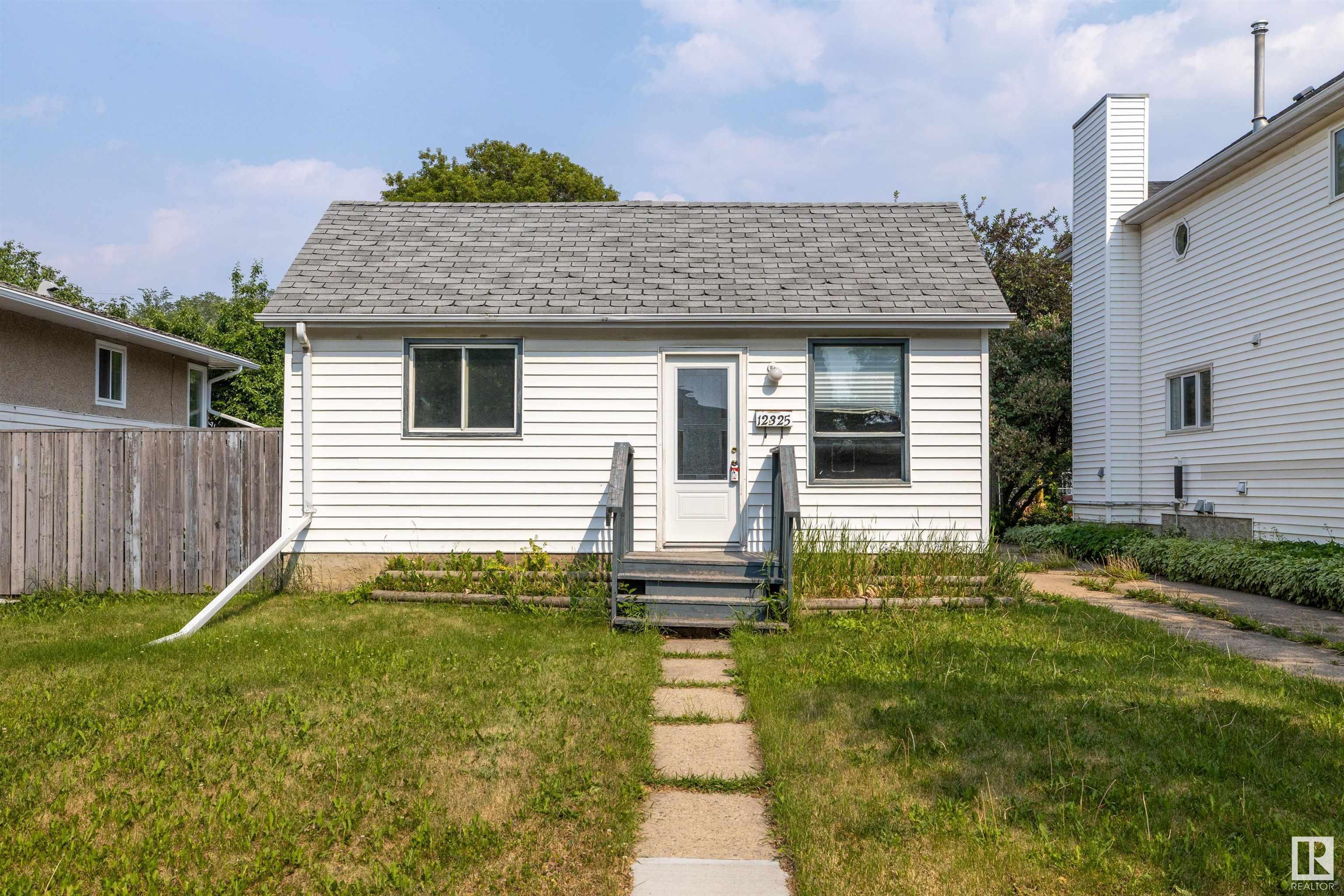 12325 85 St, Edmonton