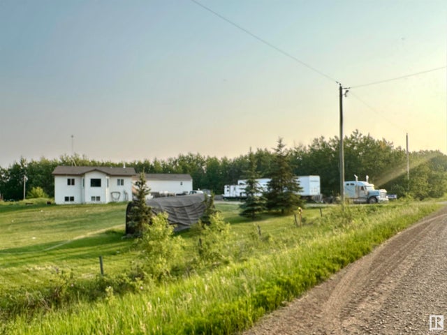 20029 Twp Rd 514, Rural Beaver County