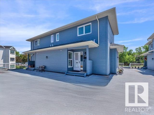 1502 Lakeside Gr, St. Albert