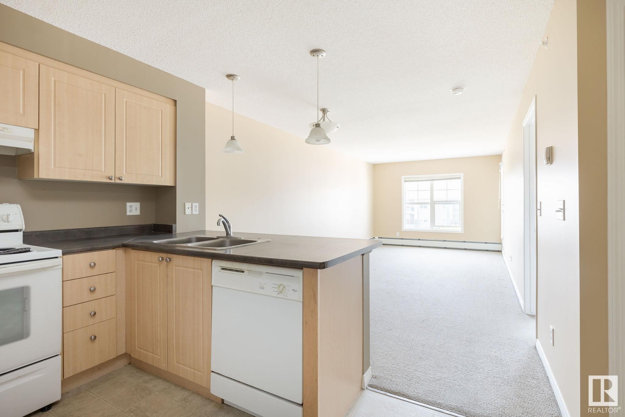 413 630 Mcallister Loop, Edmonton