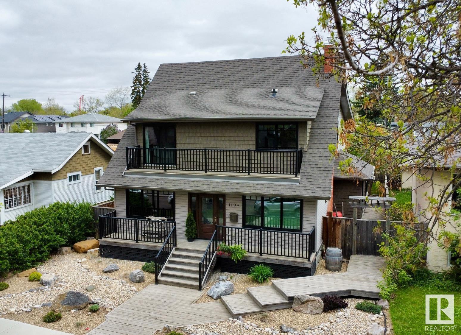 Photo for MLS®# E4442023 - home for sale at 11313 127 Street Northwest, Inglewood (Edmonton), Edmonton AB