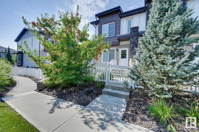 26 2215 24 Street Nw, Edmonton