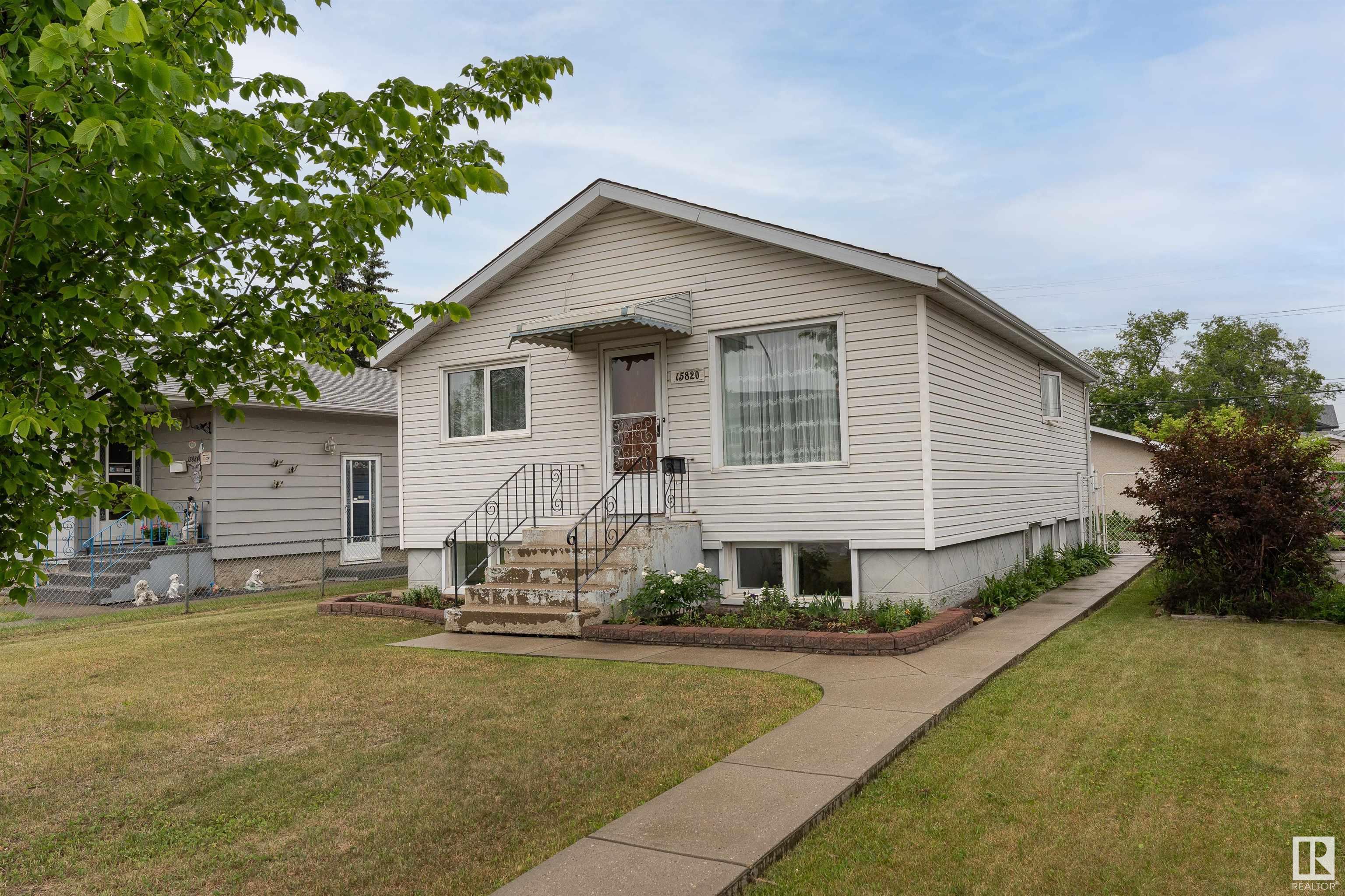 15820 100 Avenue, Edmonton