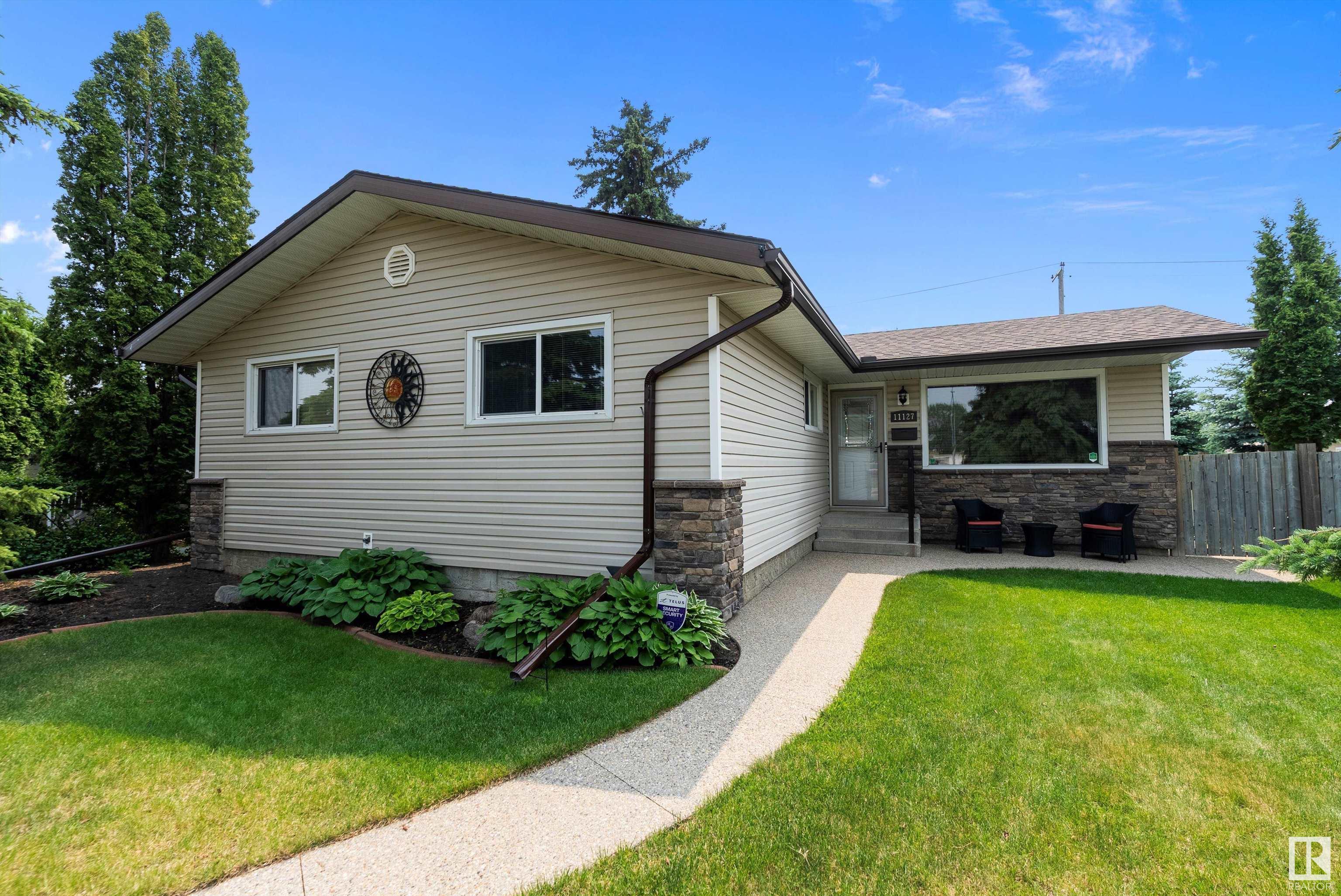 11127 43 Avenue, Edmonton