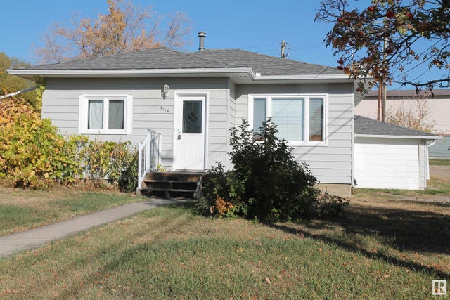 5114 52 Avenue, Elk Point