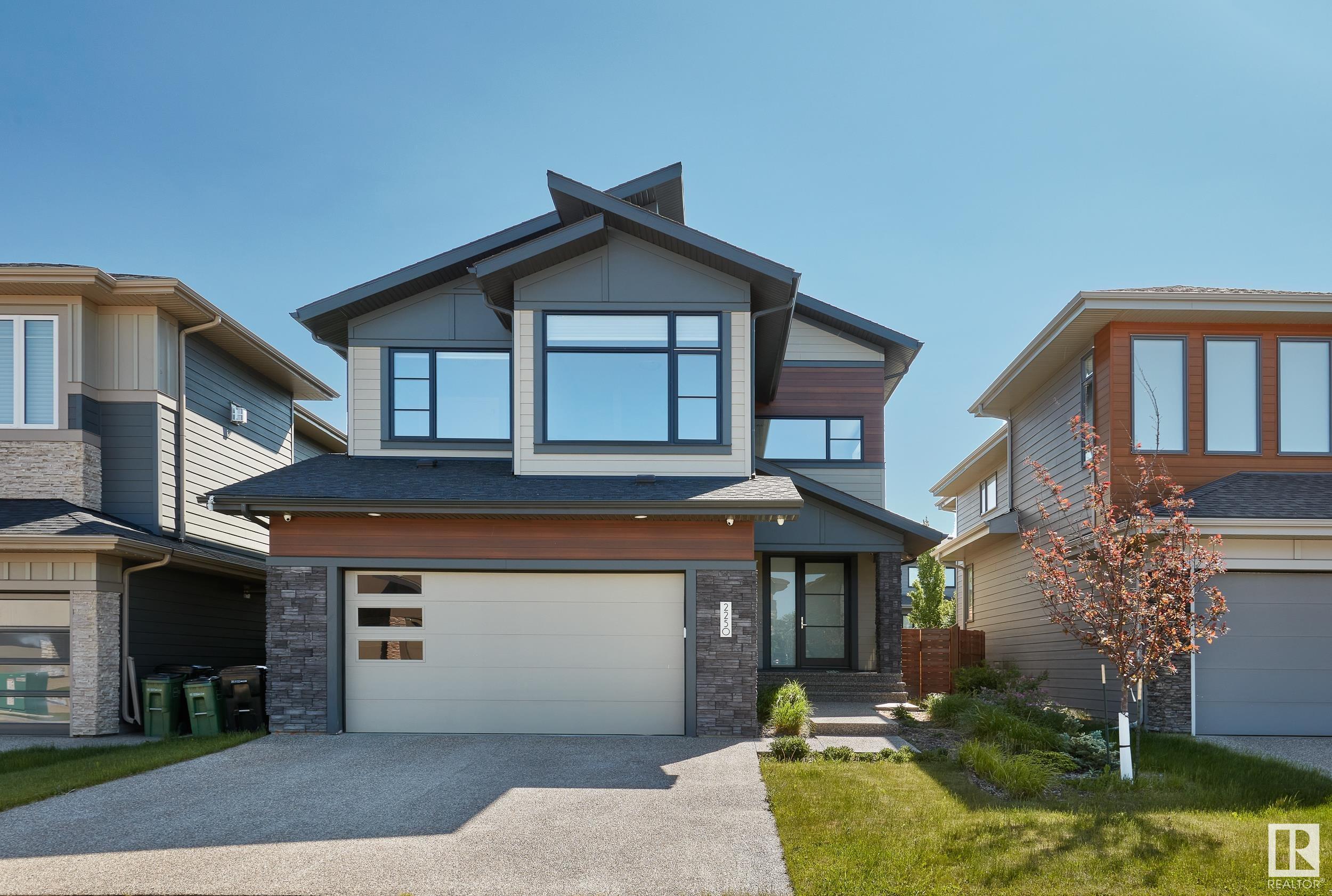 2250 Kelly Crescent, Edmonton