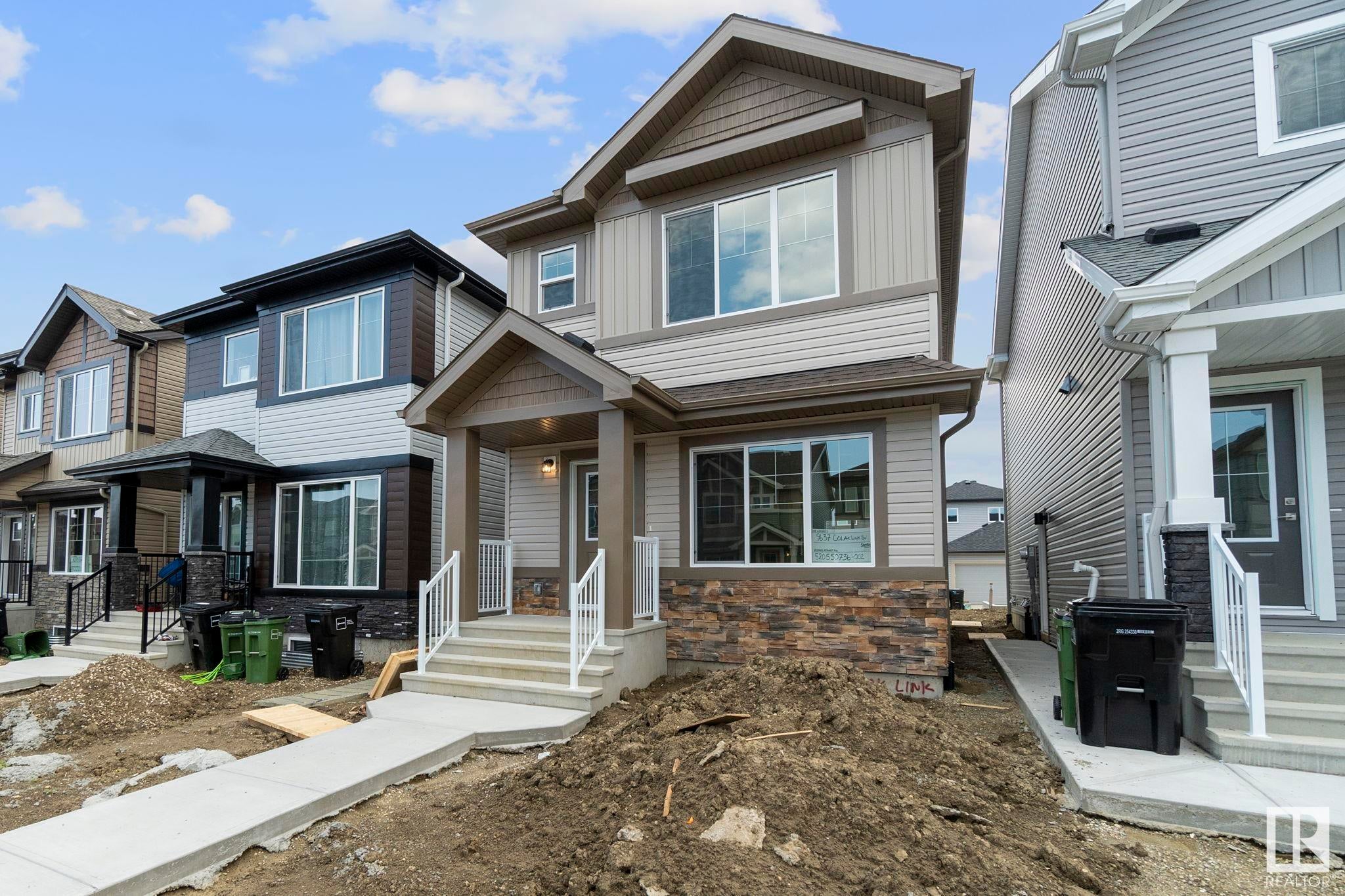 9637 Colak Link, Edmonton