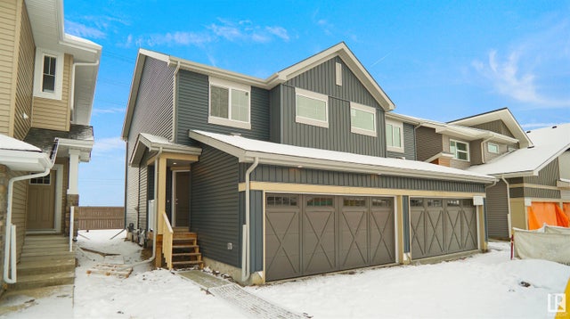 8901 Carson Way Sw, Edmonton