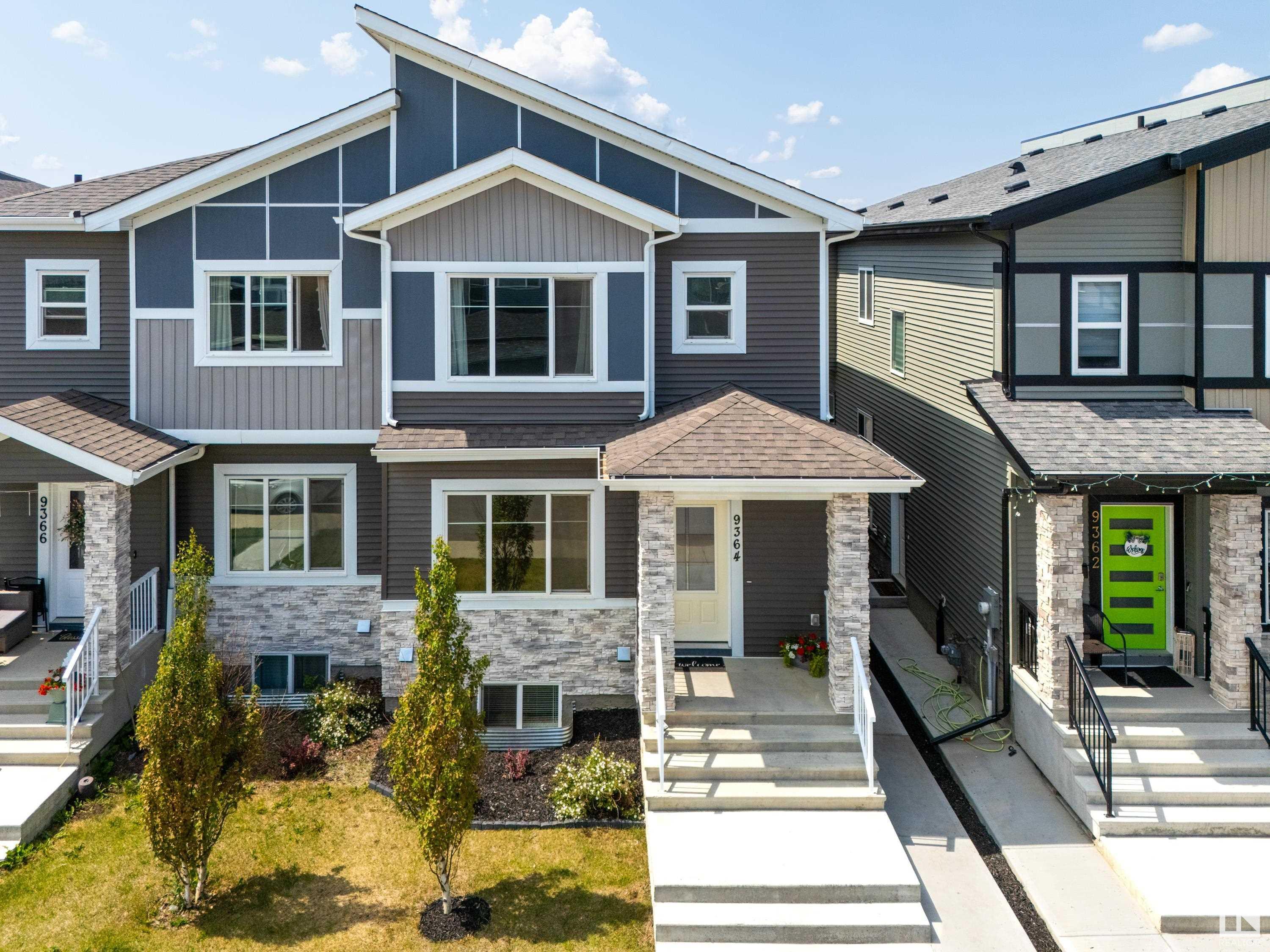 9364 Pear Link Link, Edmonton