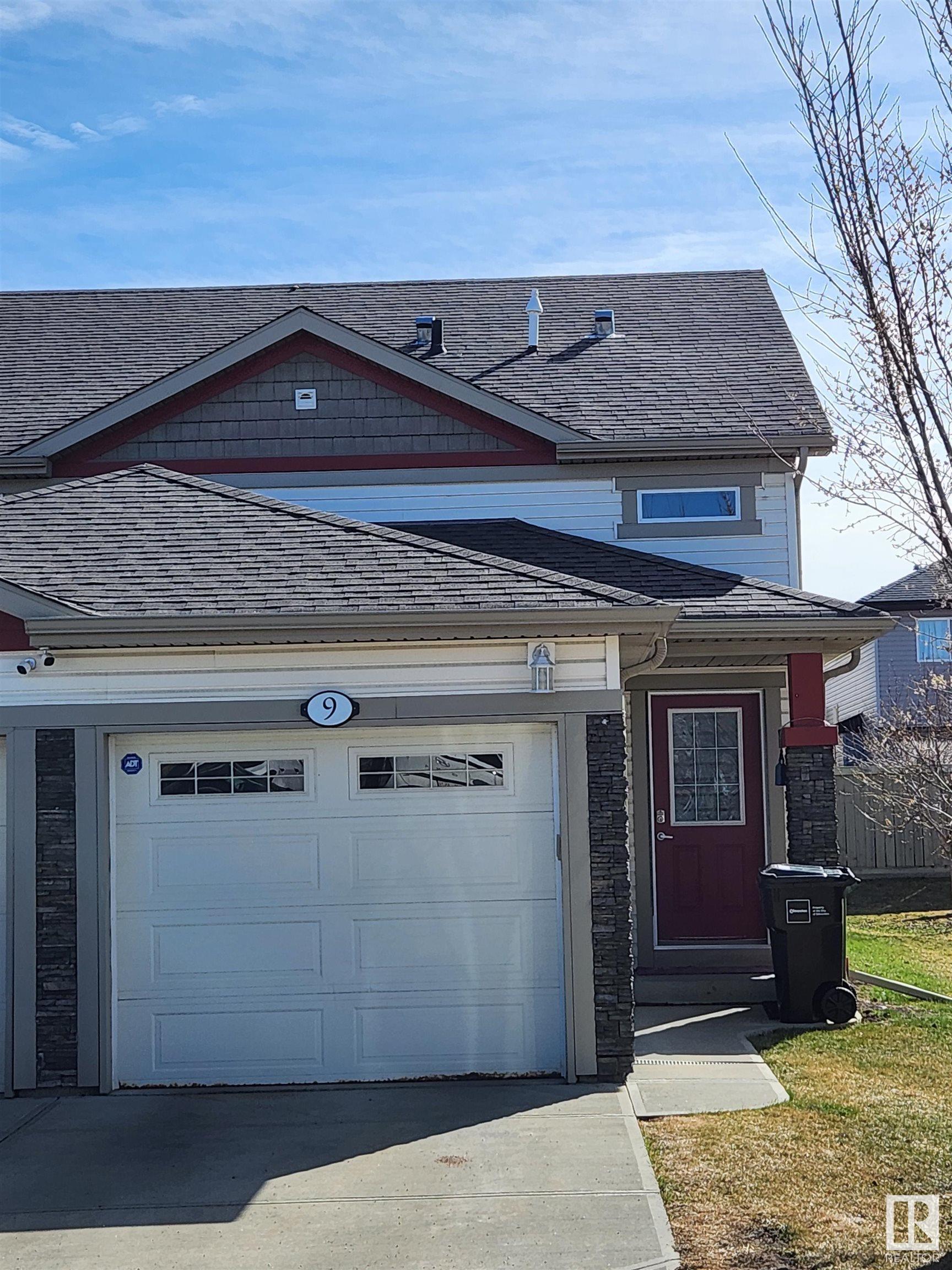 6520 2 Avenue, Edmonton