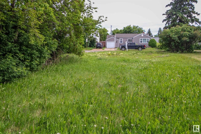 4726 46 Avenue, St. Paul Town