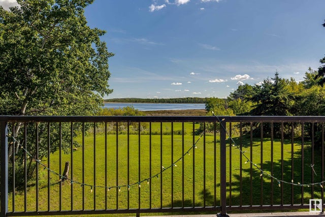 602 Pheasant Close, Rural Camrose County