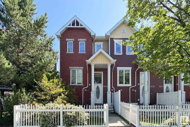 1641 Towne Centre Boulevard Nw, Edmonton