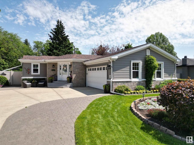 157 Laurier Drive Nw, Edmonton