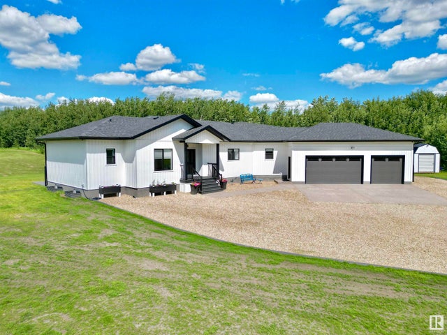 197 50072 Range Road 205, Rural Camrose County