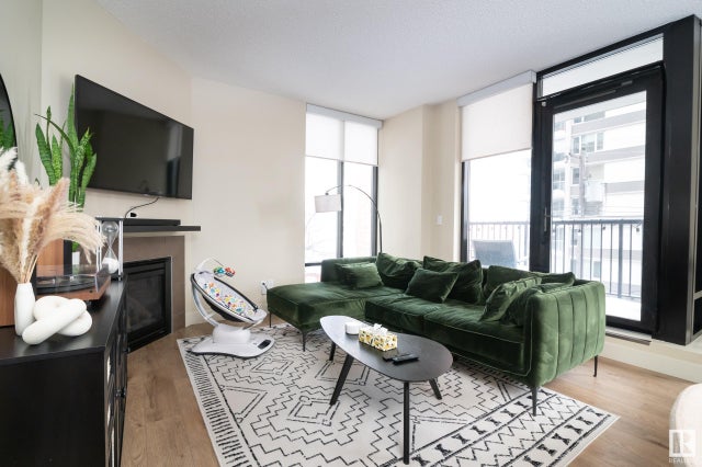 304 11933 Jasper Avenue Nw, Edmonton