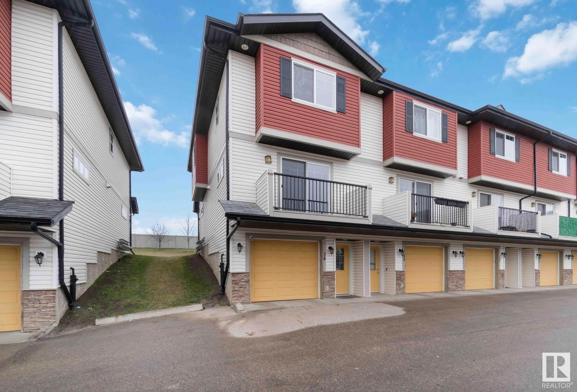 34 3751 12 Street, Edmonton