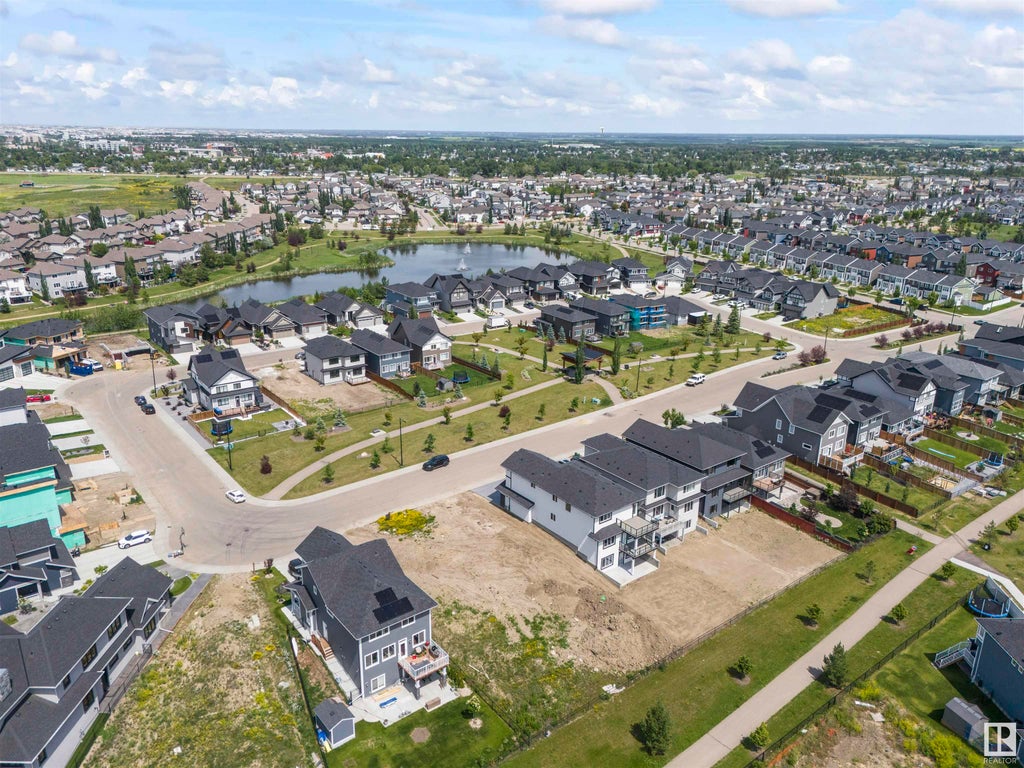 132 Edgewater Circle Leduc Property - E4446385 3 387402df382ea5d64ff9409e22f1e4fc L 