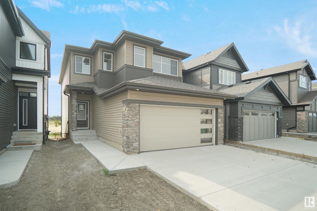 727 166 Avenue Ne, Edmonton