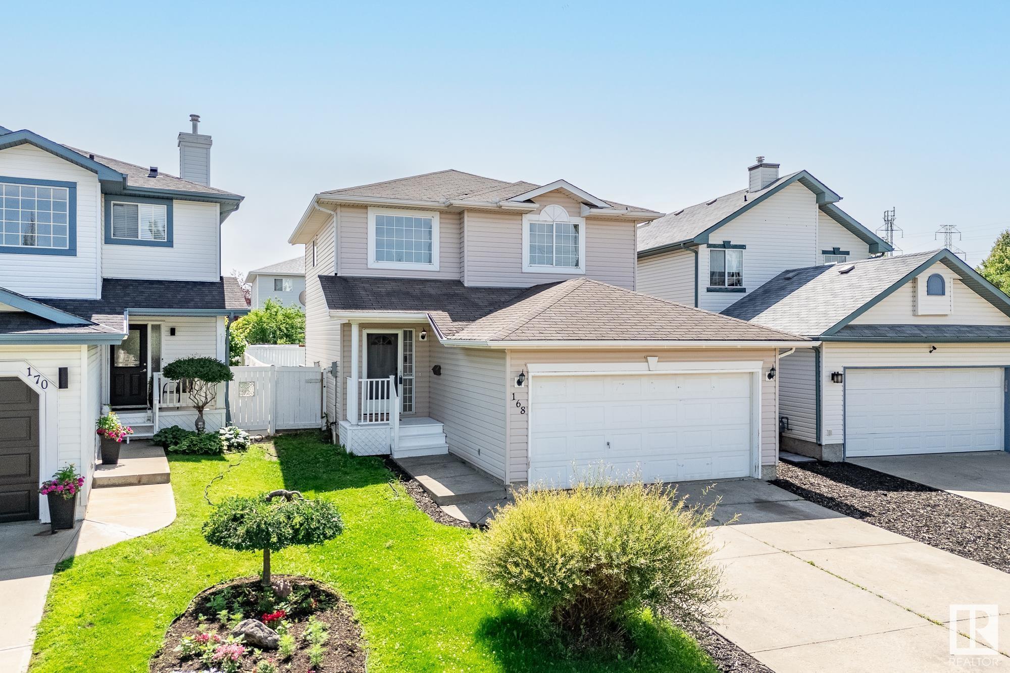 Photo for MLS®# E4447077 - home for sale at 168 Ward Crescent Northwest, Wild Rose, Edmonton AB