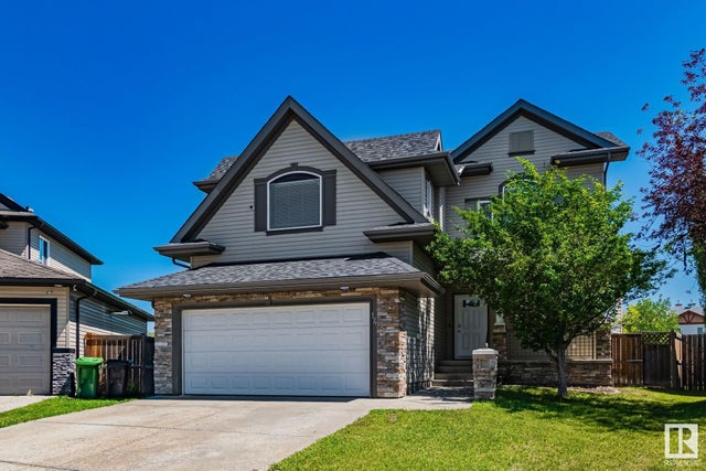 14 Wesleyan Court, Fort Saskatchewan