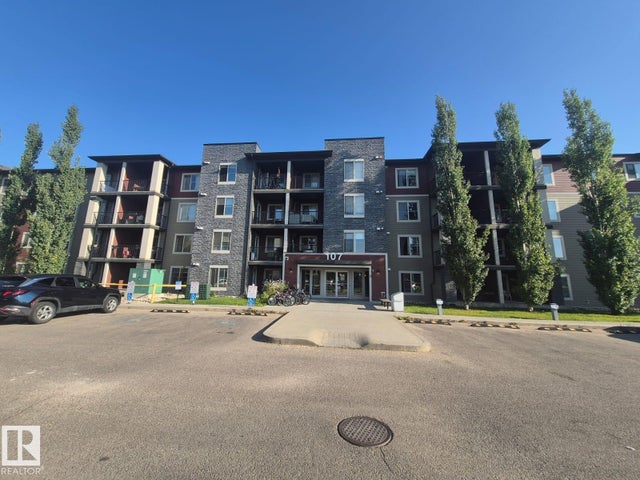 220 107 Watt Common Sw, Edmonton