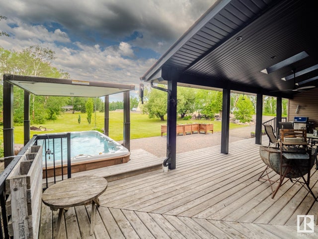 49072 Rge Road 233, Rural Leduc County