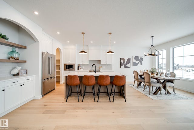 96 Chelles Wynd, St. Albert