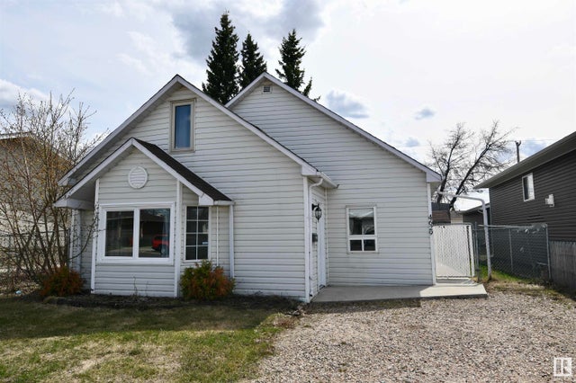 4629 46 Avenue, St. Paul Town