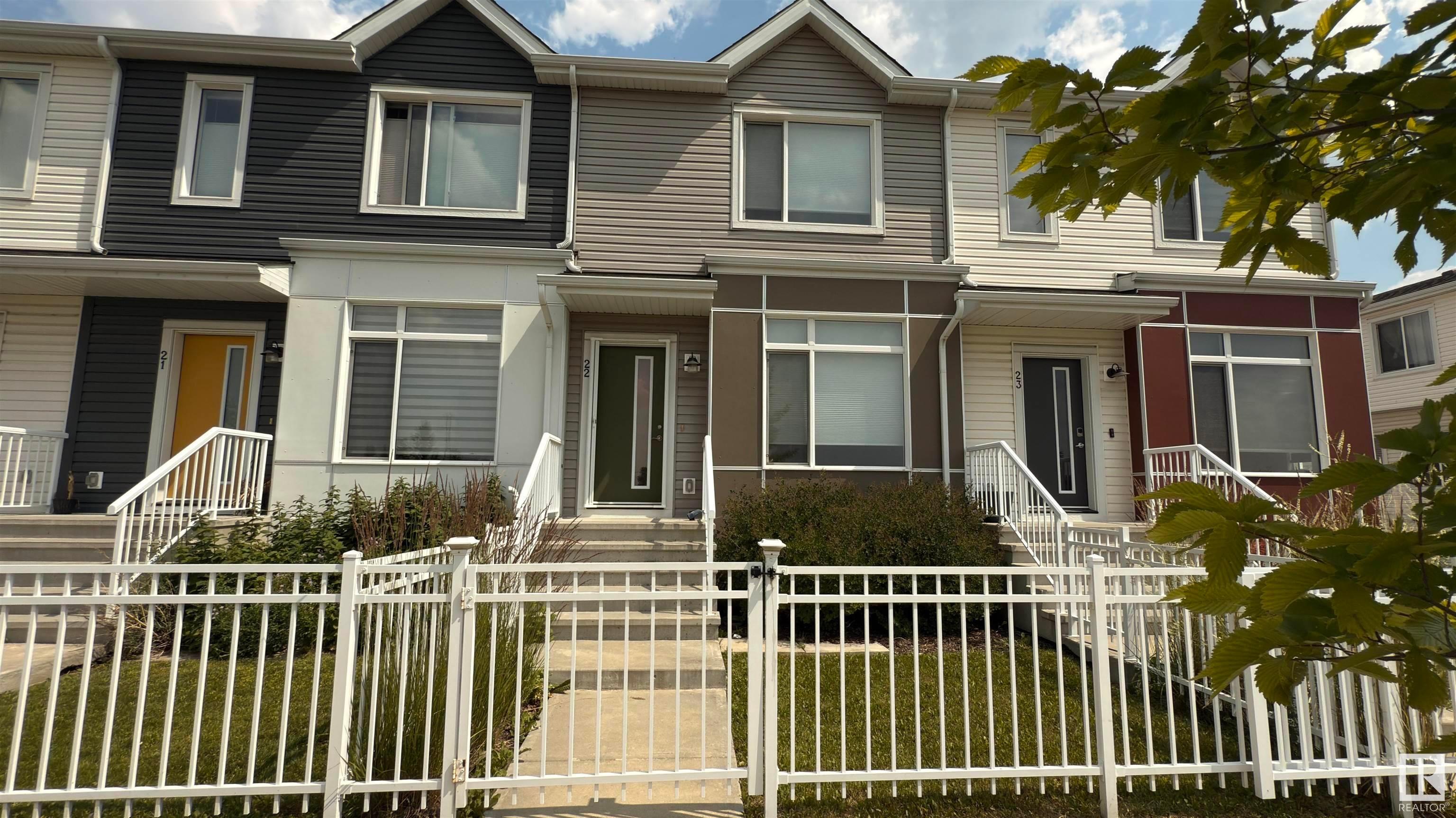 22 215 Saddleback Road, Edmonton