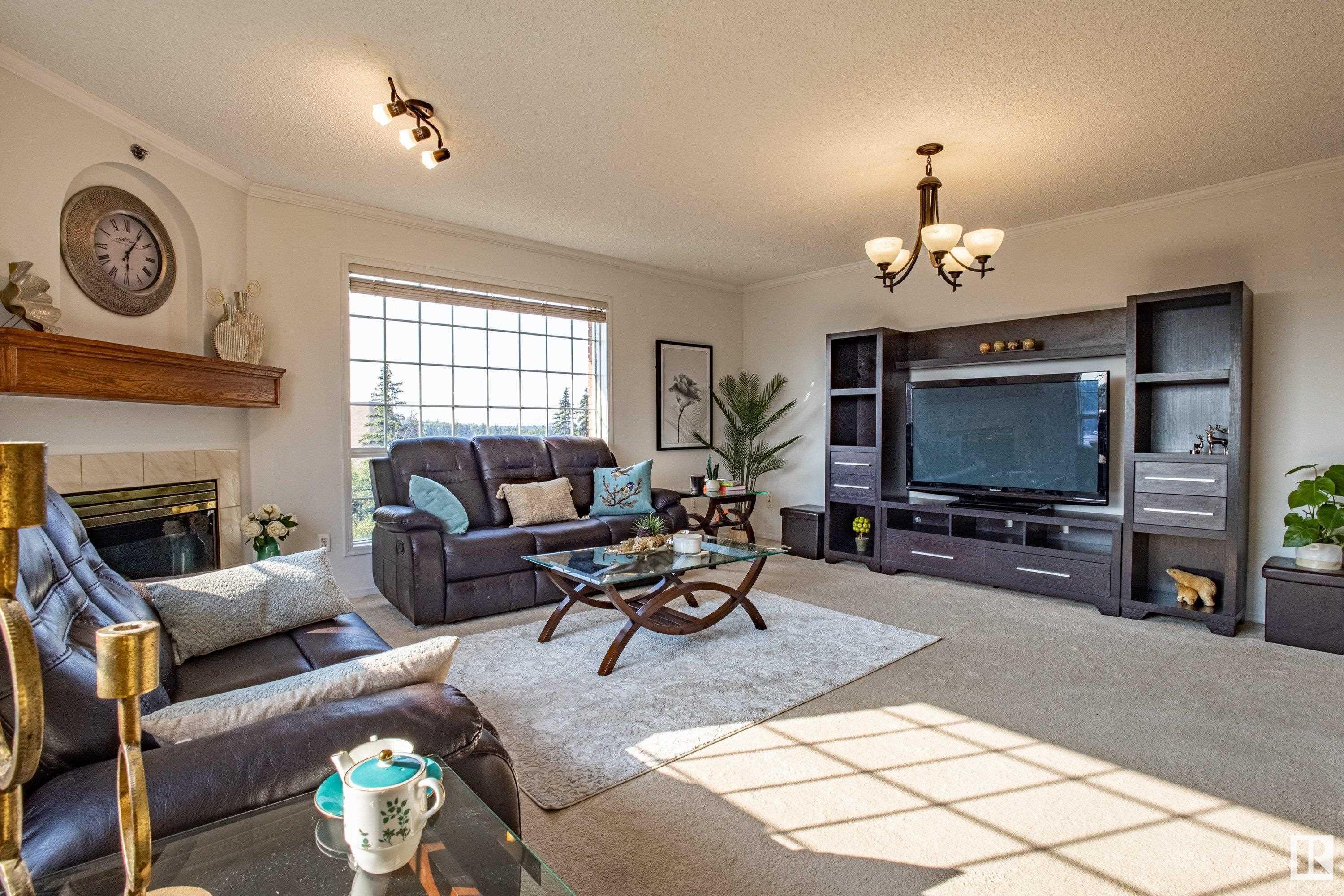 405 35 Sir Winston Churchill Avenue, St. Albert