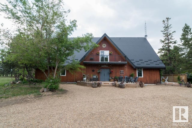 17407 Township Road 500, Rural Beaver County