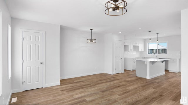 922 19 Avenue Nw, Edmonton