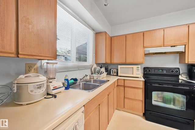 4 7604 29 Avenue Nw, Edmonton