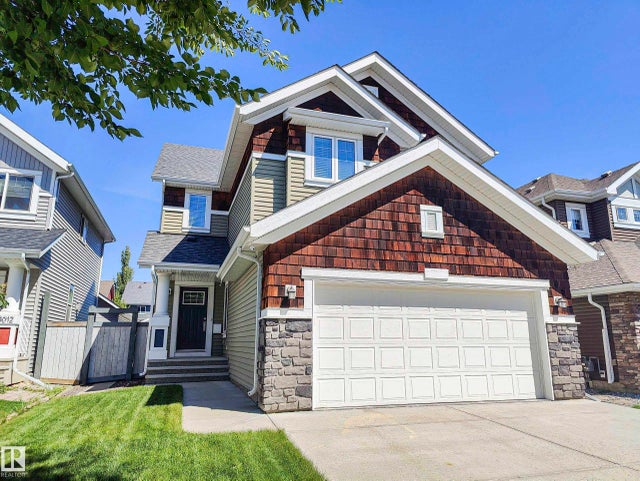 8008 18 Avenue Sw, Edmonton