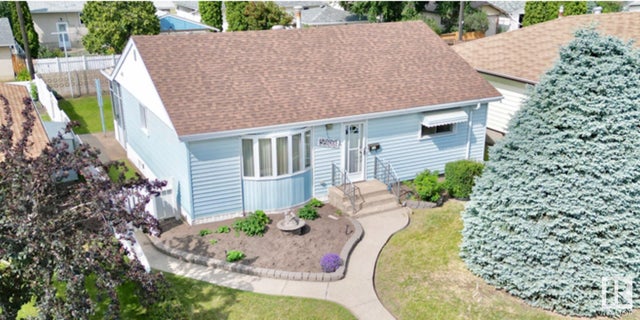5908 94b Avenue Nw, Edmonton