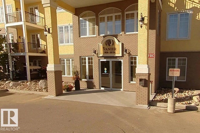 209 9820 165 Street Nw, Edmonton