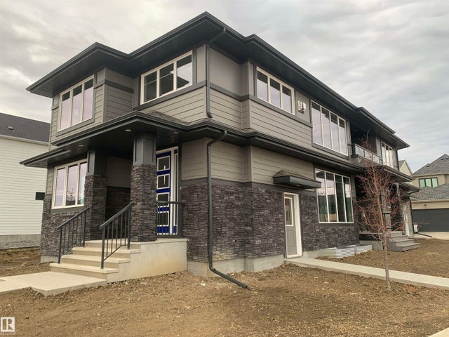 6704 Crawford Way, Edmonton