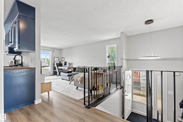 2 8314 81 Avenue Nw, Edmonton