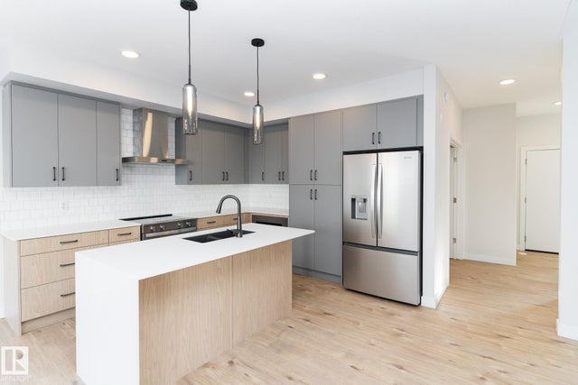 3038 Dixon Landing Landing, Edmonton