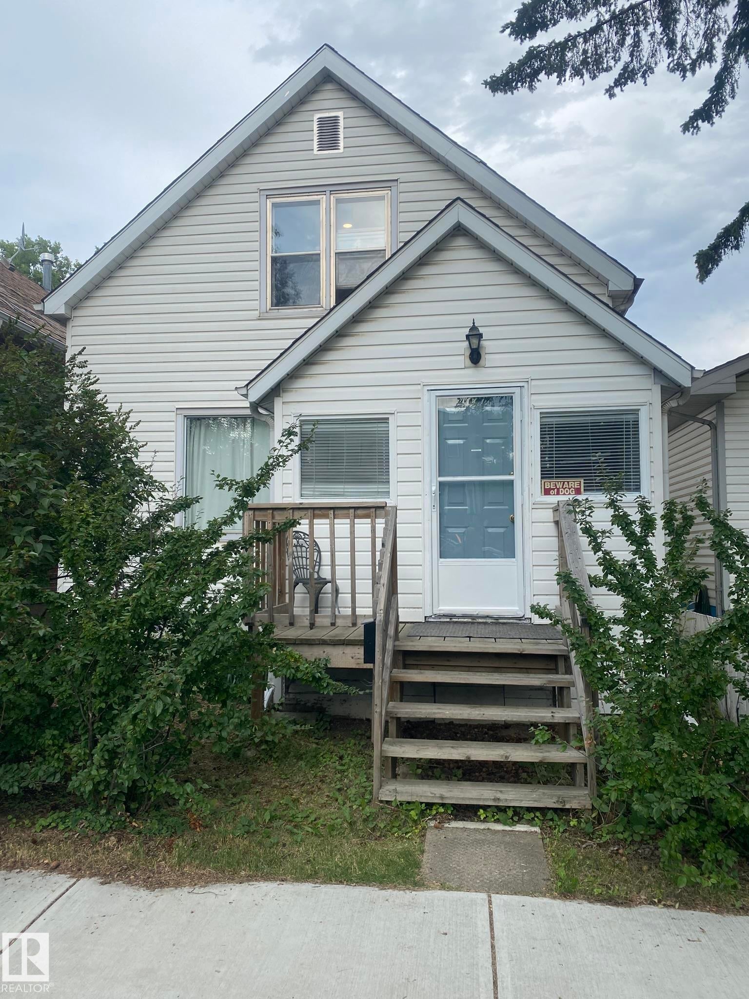 Single Family Property for Sale at 12811 121 Street Northwest, Edmonton: MLS®# E4449628