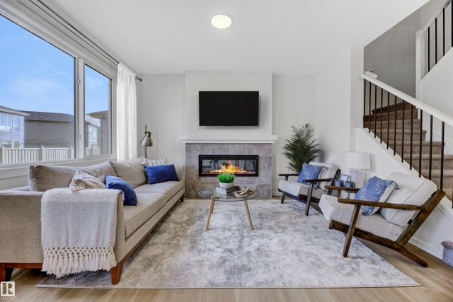 8019 228 Street, Edmonton