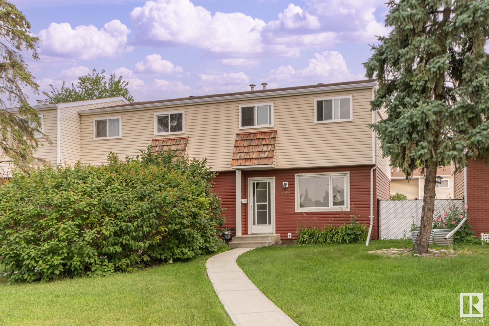 344 Hermitage Road, Edmonton