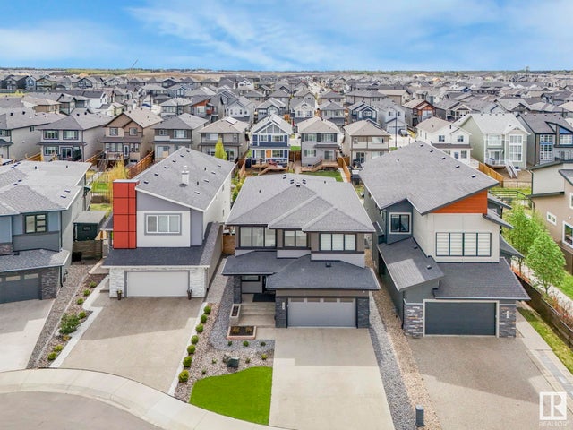 2227 Kelly Crescent Sw, Edmonton