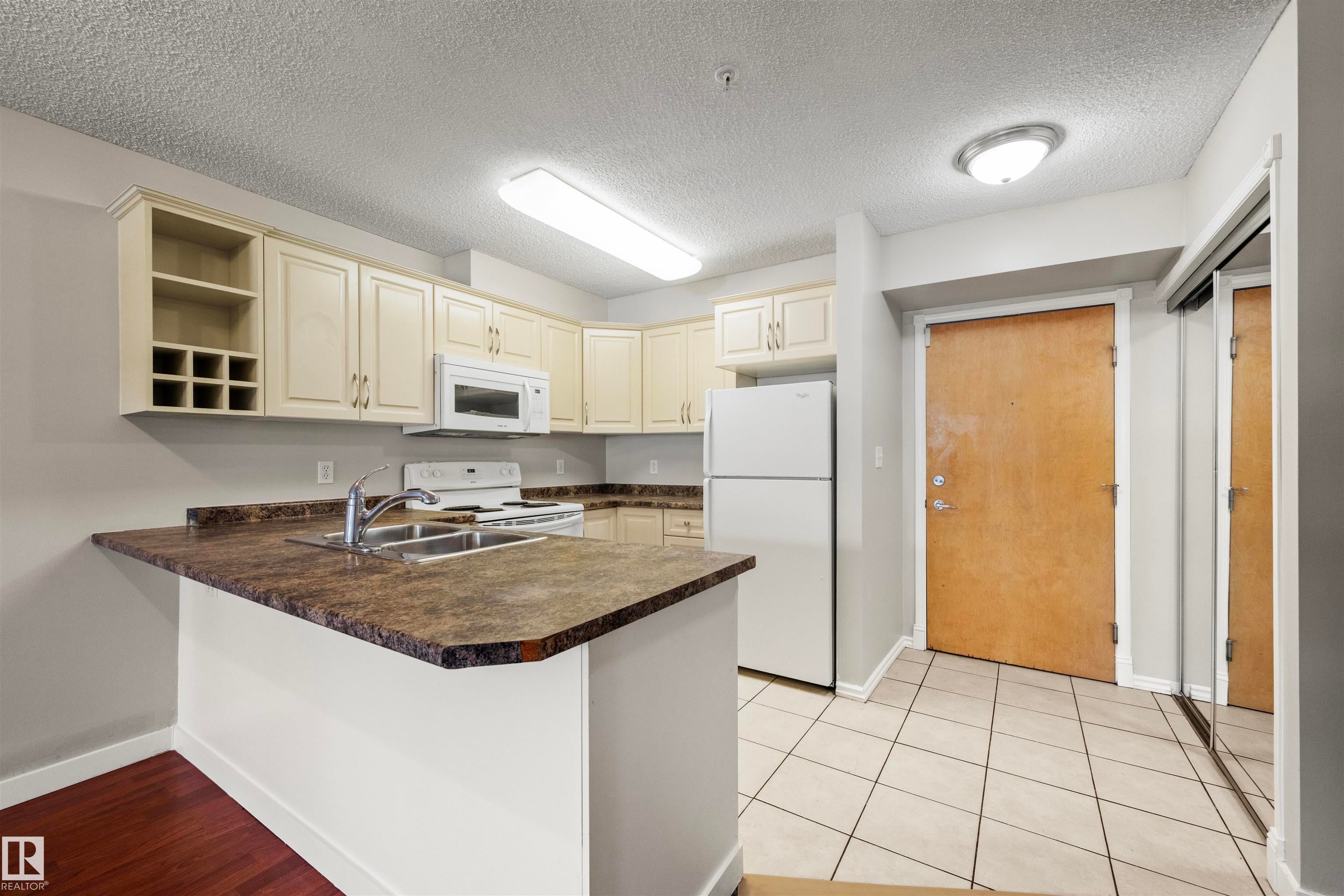 113 17404 64 Avenue, Edmonton