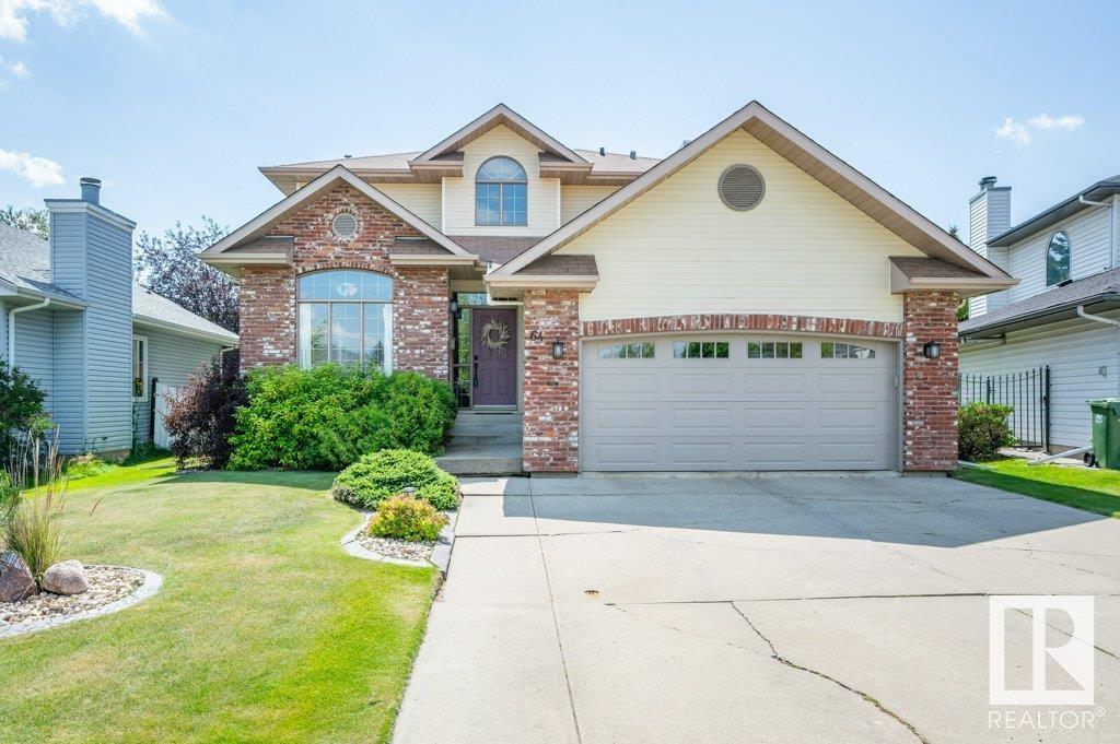 64 Desmarais Crescent, St. Albert