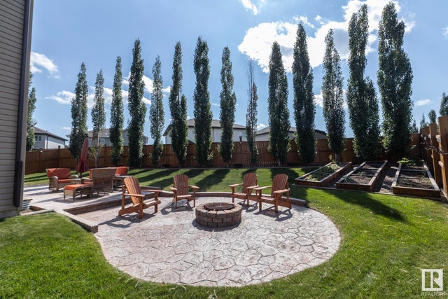 8 Spring Bay, Spruce Grove