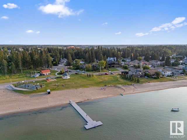 203 Pine Avenue, Cold Lake