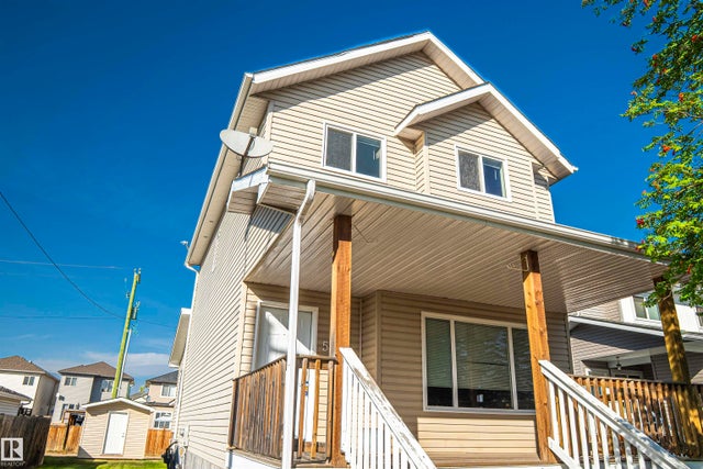 5002 52 Avenue, Calmar