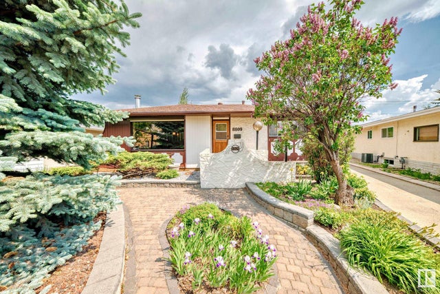 8809 74 Street Nw, Edmonton
